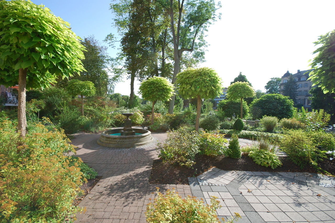 Gartenanlage HotelResidenz am Rosengarten Wellnesshotel Bad Kissingen Rhön